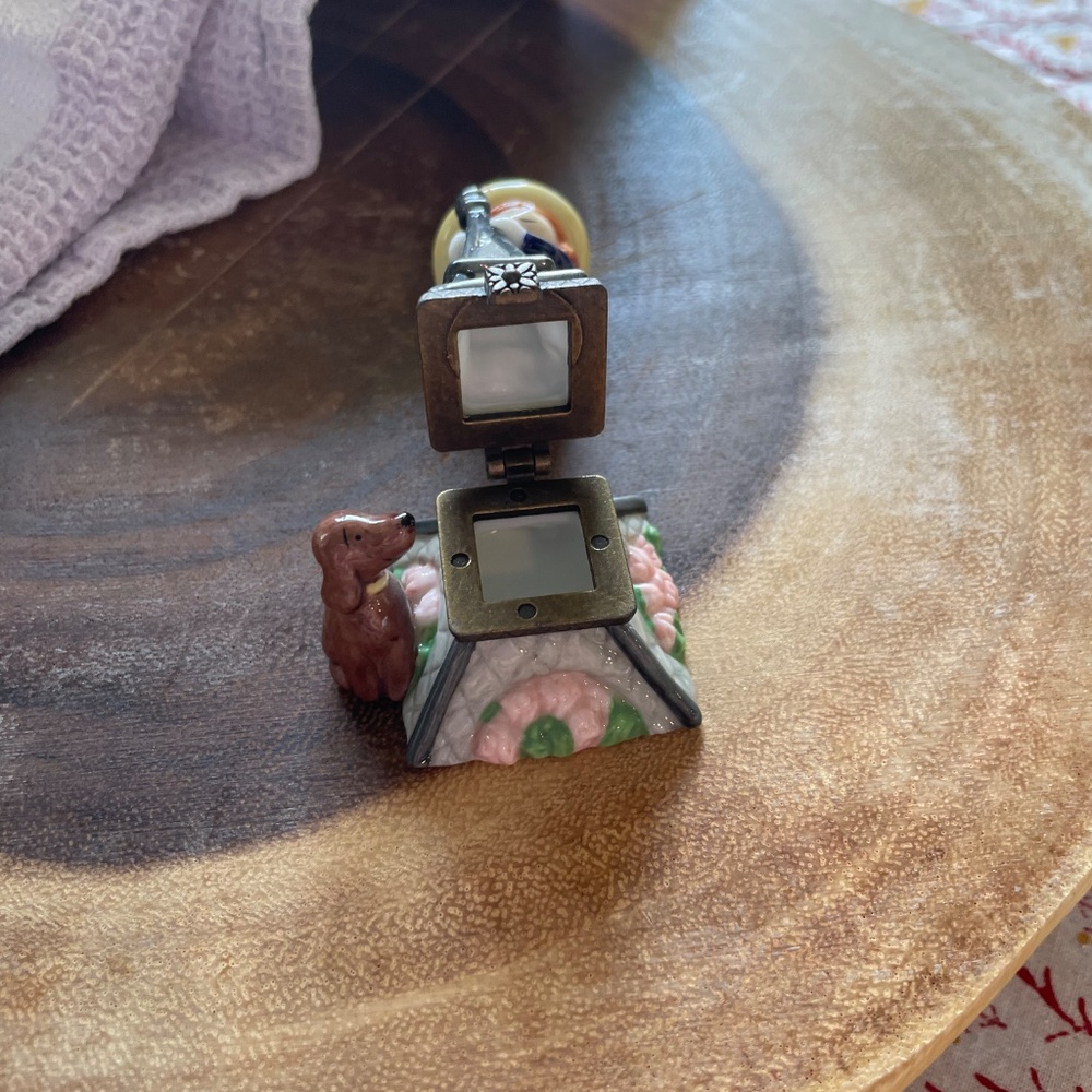 Madeline Eiffel Tower Trinket Box - Picture 3 of 4